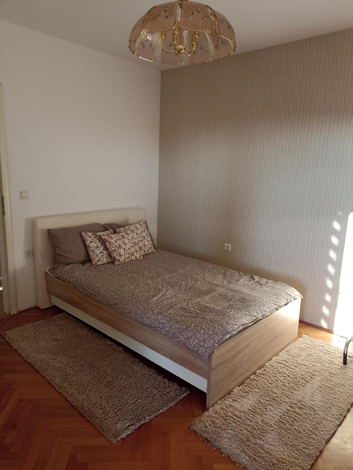 Bosanski Samac Royal Apartmani מראה חיצוני תמונה